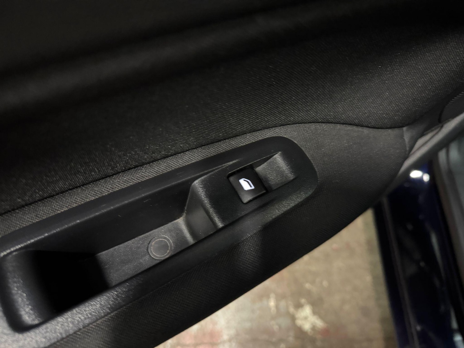 Used Peugeot 308 2017 for sale - 76521631: Photo 24