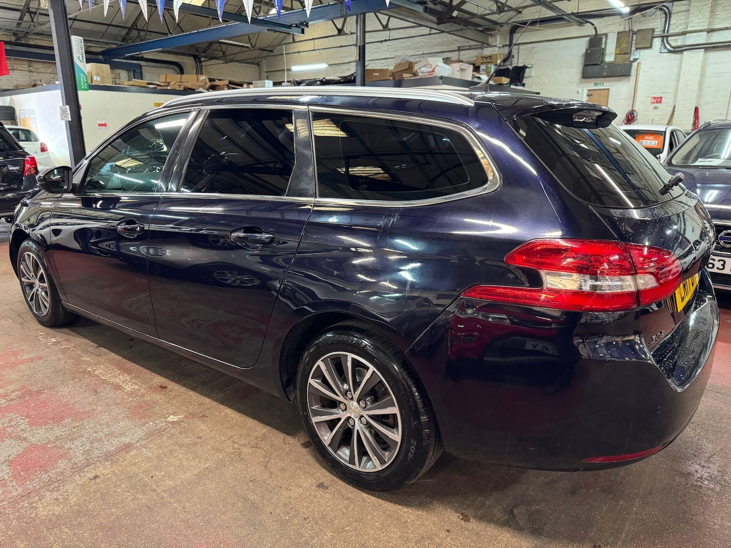 Used Peugeot 308 2017 for sale - 76521631: Photo 4