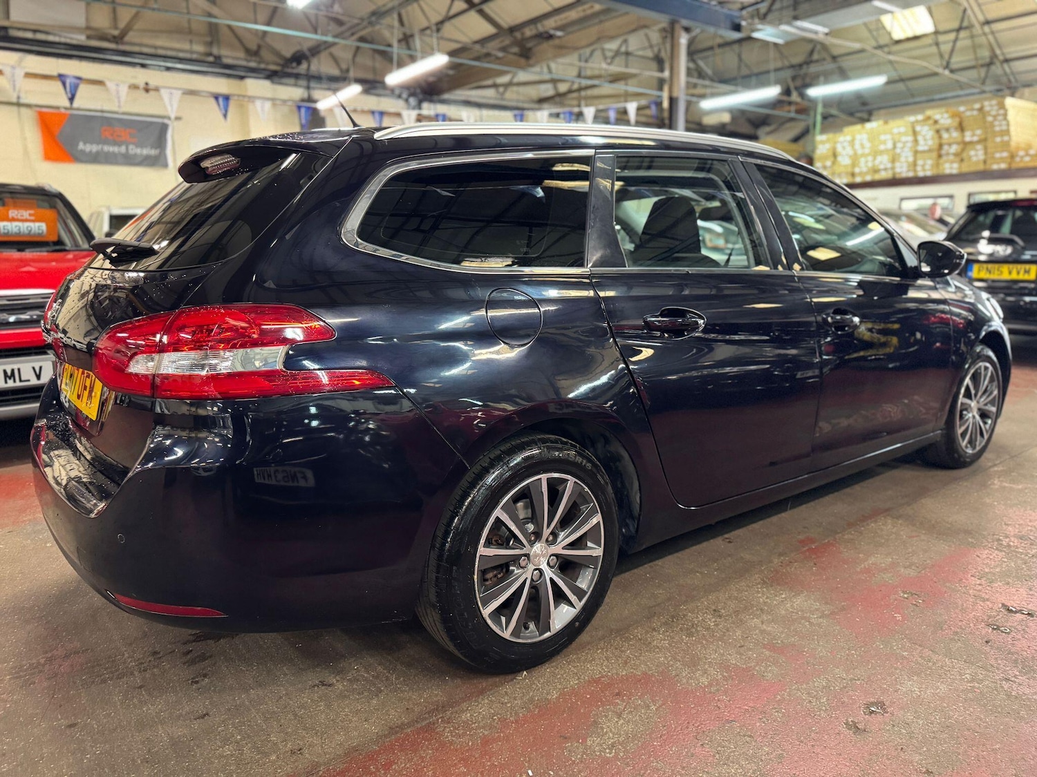 Used Peugeot 308 2017 for sale - 76521631: Photo 6