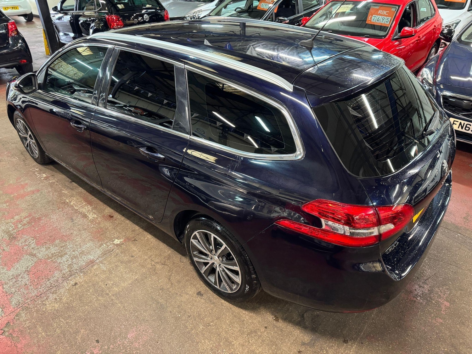 Used Peugeot 308 2017 for sale - 76521631: Photo 8