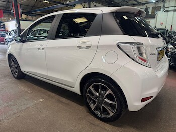 Used Toyota Yaris 2013 for sale - 78405203: Photo