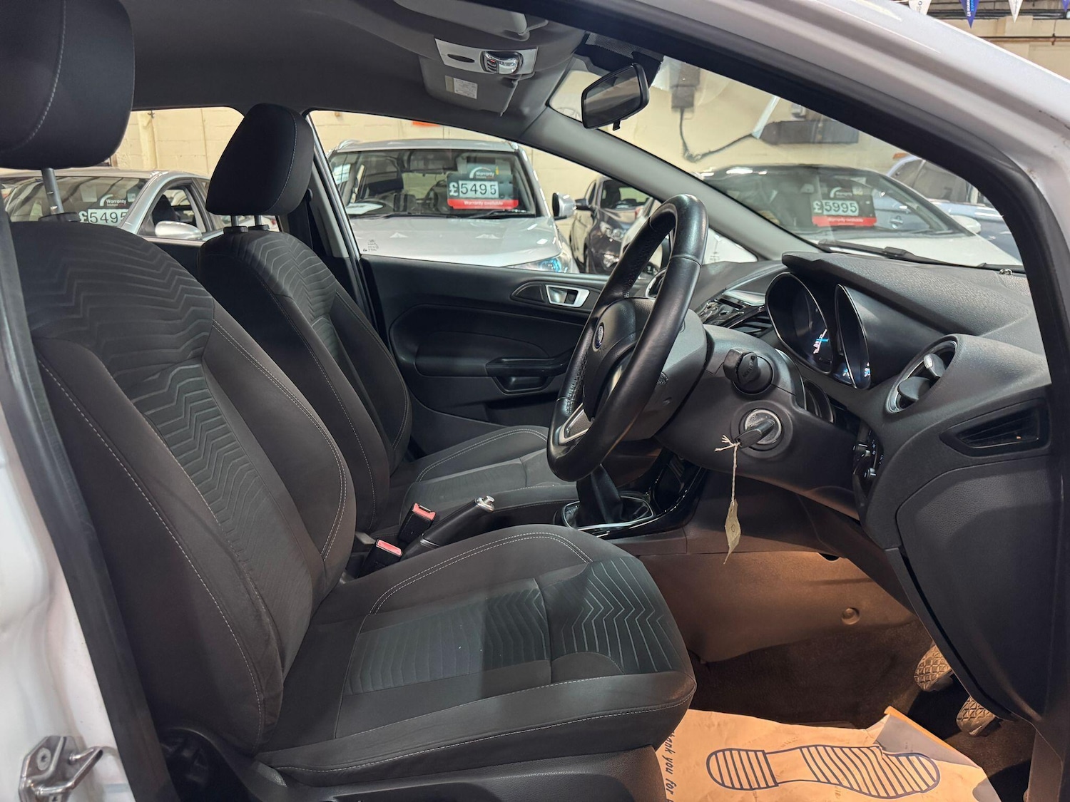 Used Ford Fiesta 2015 for sale - 76388611: Photo 10