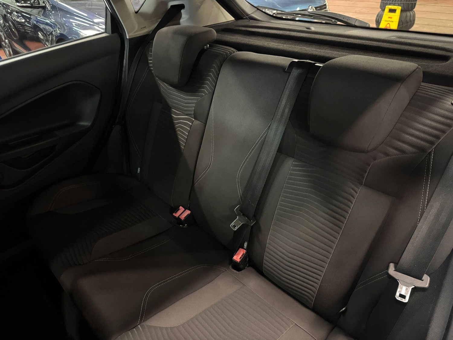 Used Ford Fiesta 2015 for sale - 76388611: Photo 17