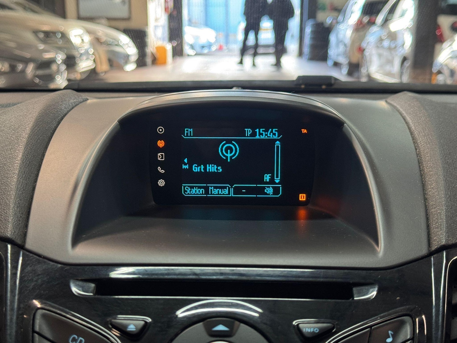 Used Ford Fiesta 2015 for sale - 76388611: Photo 27