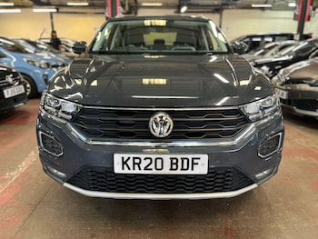 Used Volkswagen T-Roc 2020 for sale - 78684448: Photo