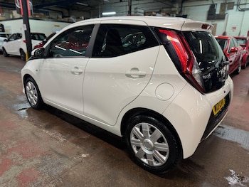 Used Toyota AYGO 2020 for sale - 77255175: Photo