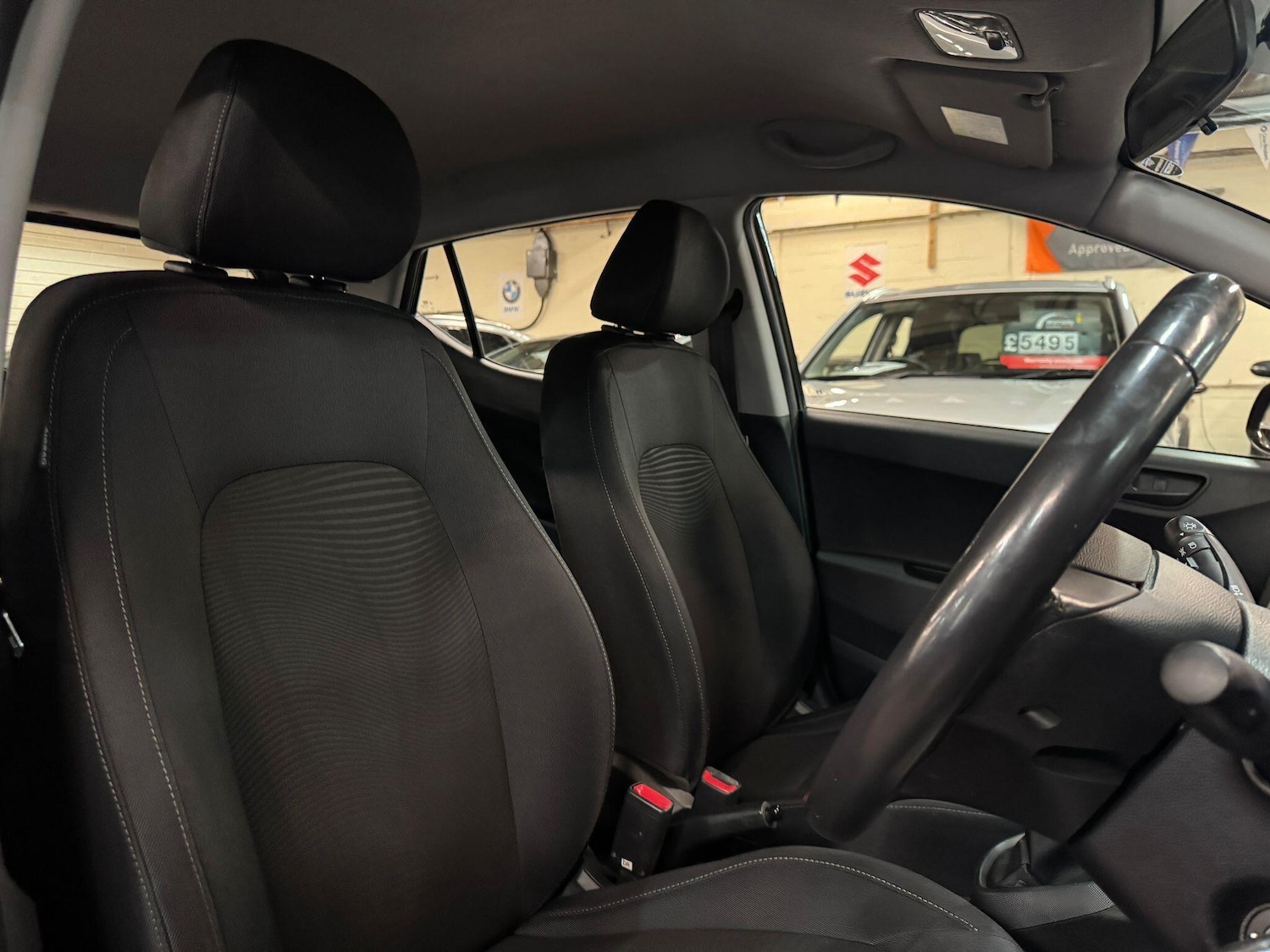 Used Hyundai i10 2018 for sale - 76388520: Photo 11