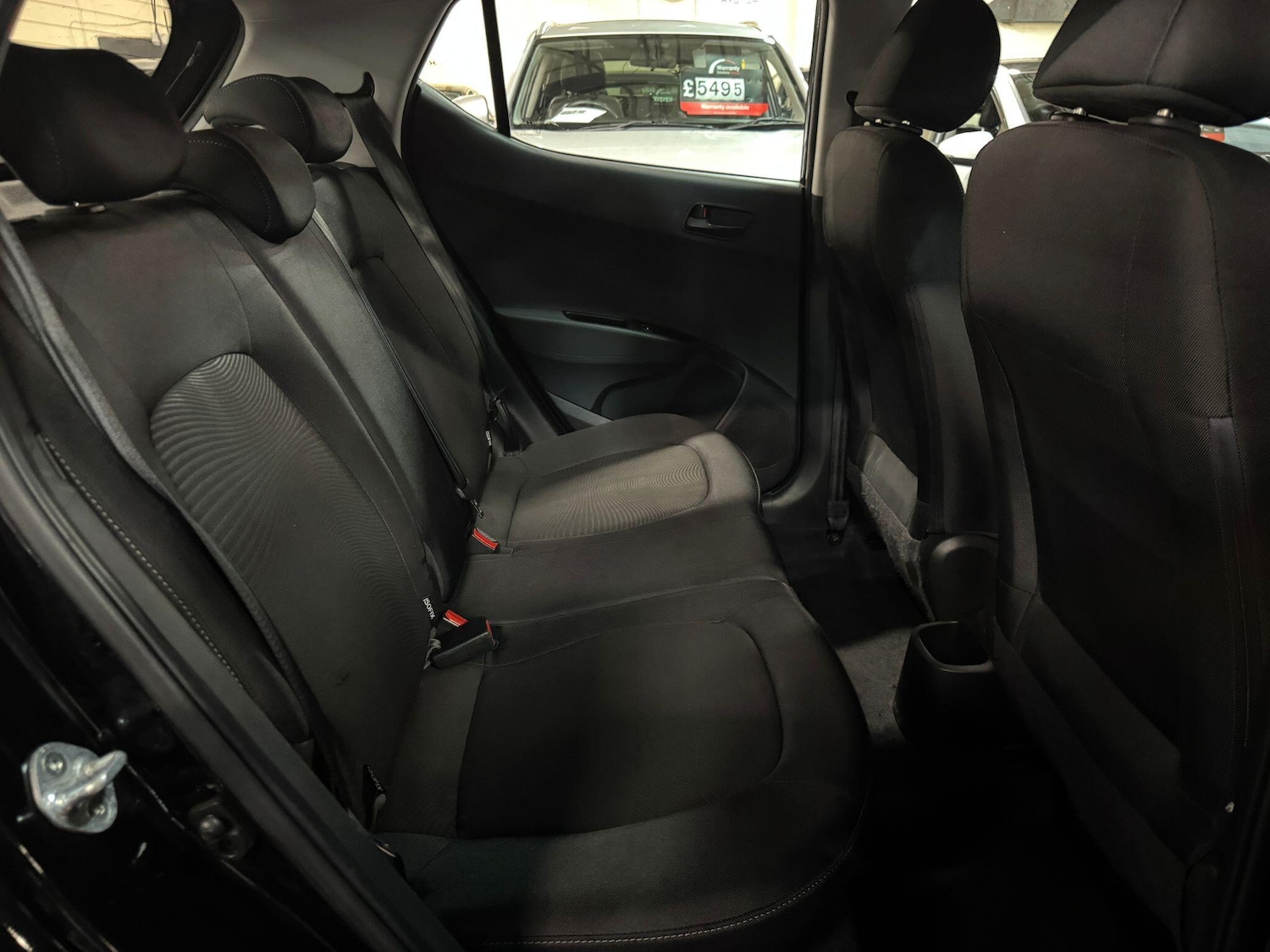 Used Hyundai i10 2018 for sale - 76388520: Photo 15