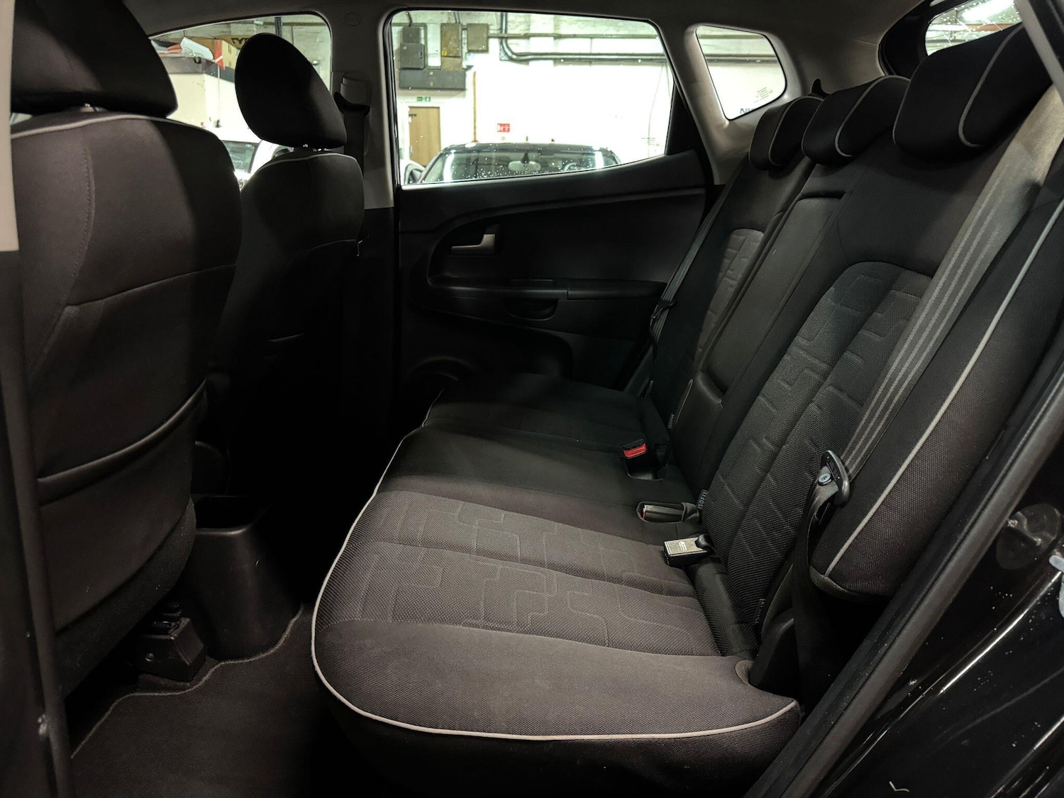 Used Kia Venga 2012 for sale - 76592367: Photo 16