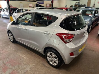Used Hyundai i10 2016 for sale - 78416358: Photo
