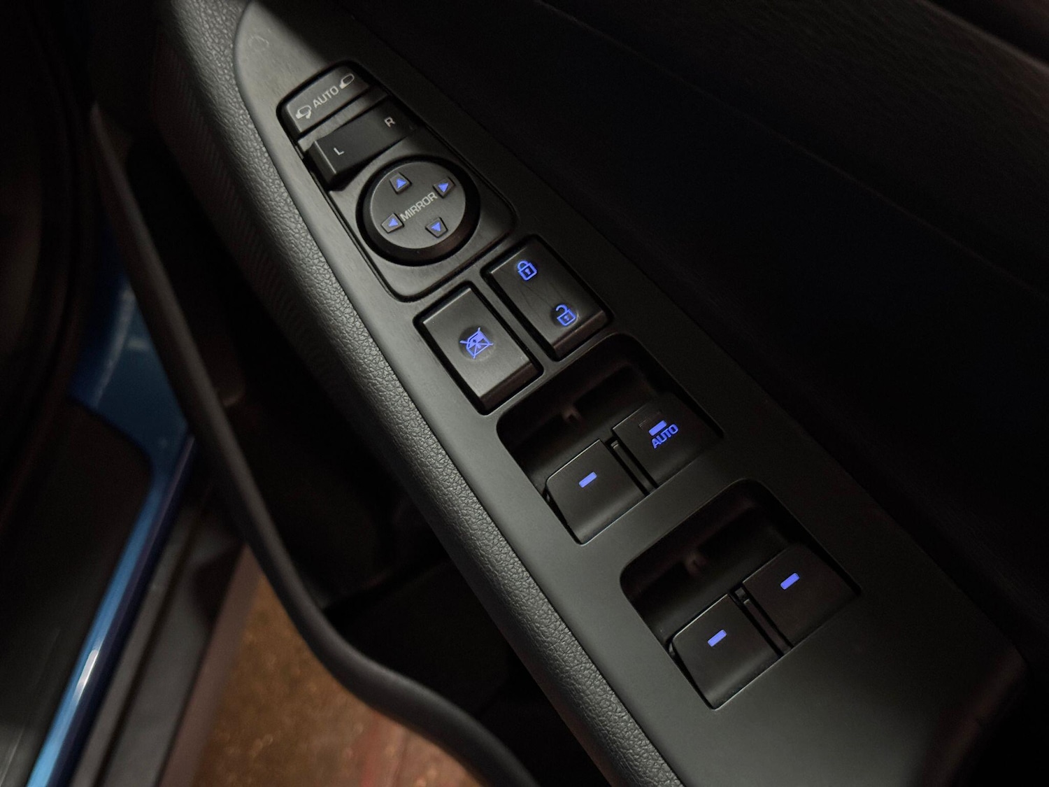 Used Hyundai TUCSON 2017 for sale - 77215843: Photo 30