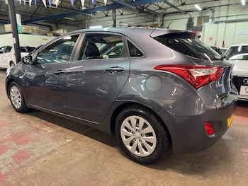 Used Hyundai i30 2015 for sale - 76259948: Photo