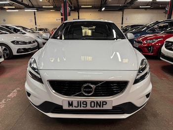 Used Volvo V40 2019 for sale - 78503844: Photo