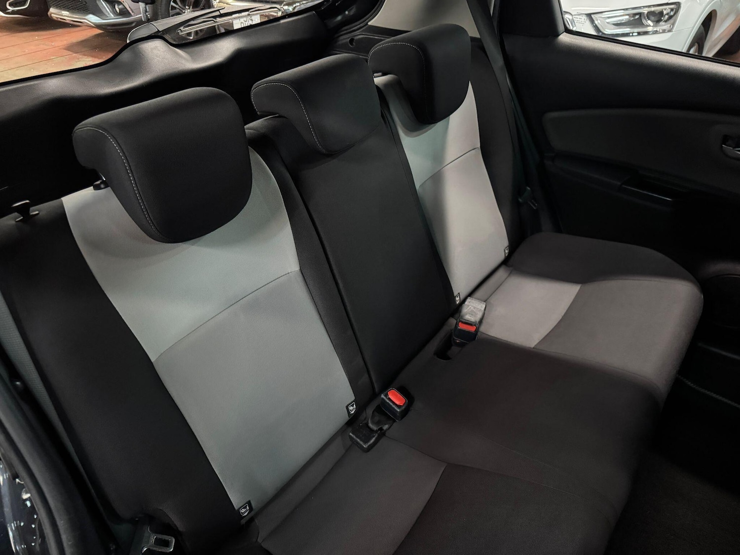 Used Toyota Yaris 2018 for sale - 77386929: Photo 18