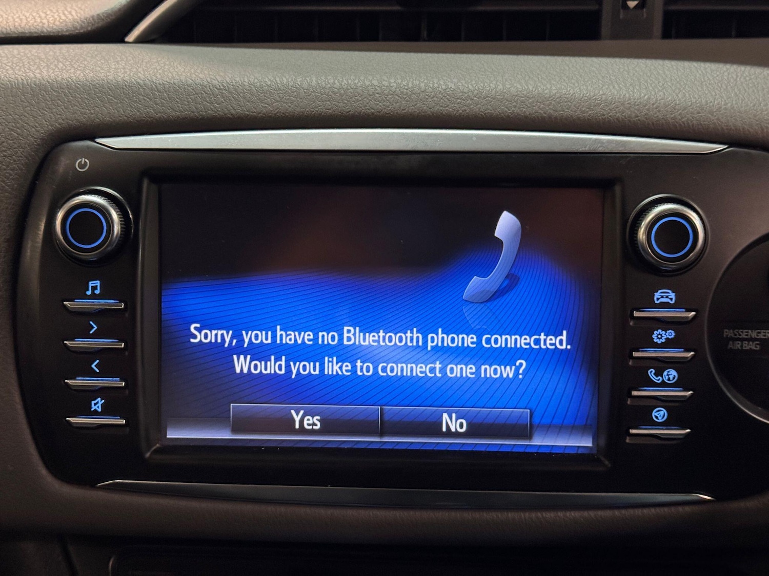 Used Toyota Yaris 2018 for sale - 77386929: Photo 35