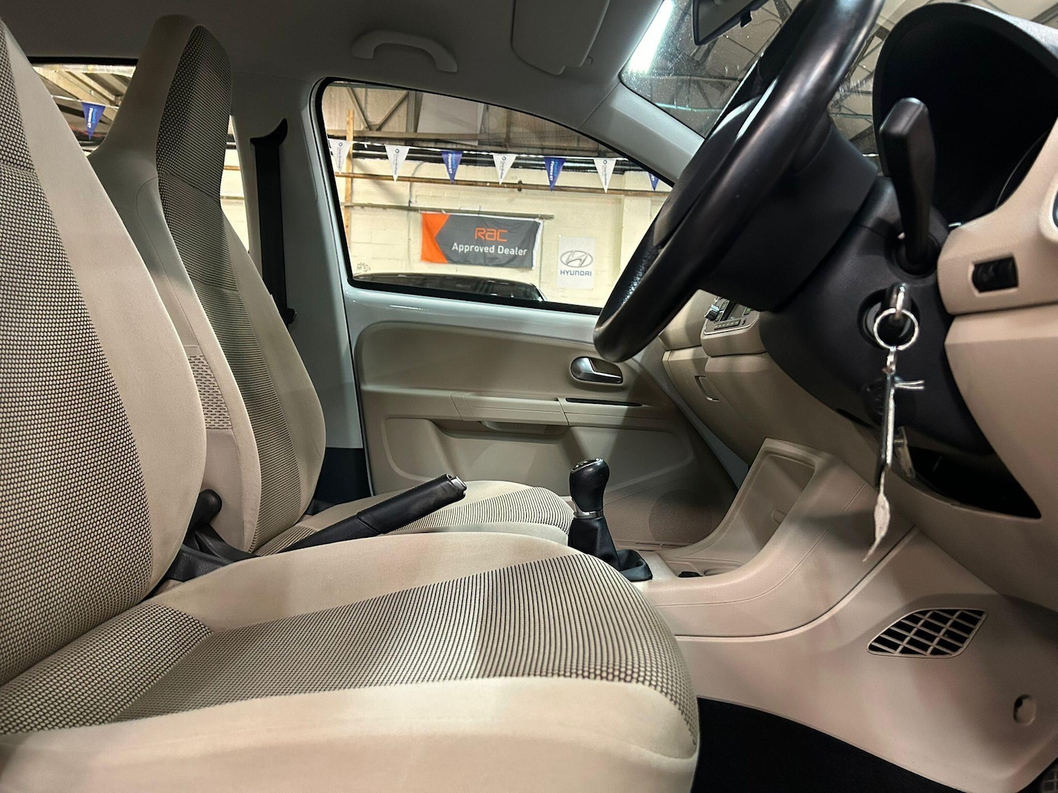 Used Skoda Citigo 2014 for sale - 76936695: Photo 7