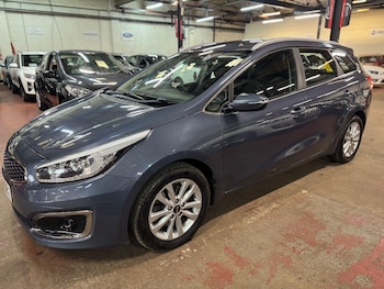 Used Kia Ceed 2017 for sale - 78100529: Photo