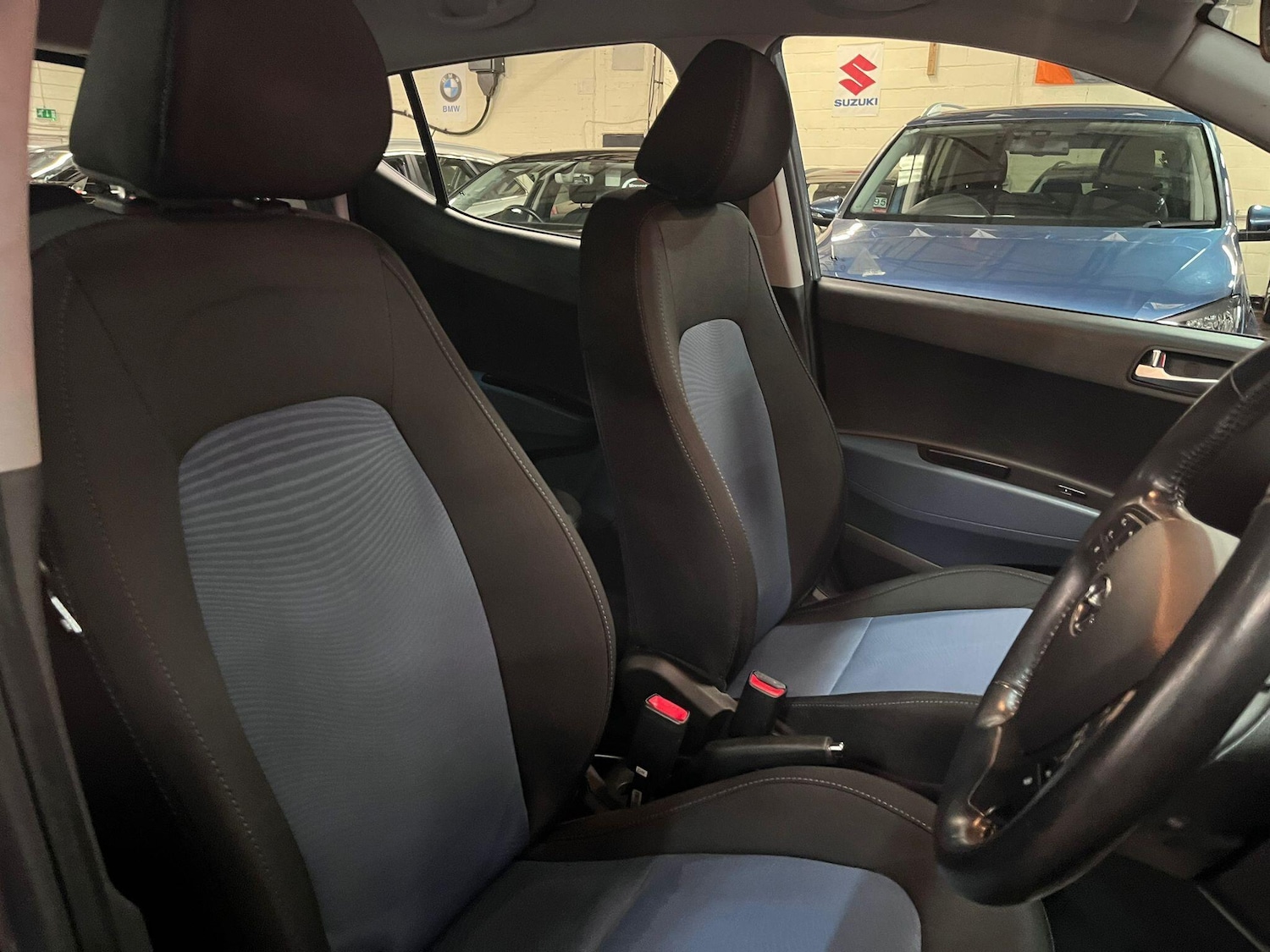 Used Hyundai i10 2014 for sale - 76136170: Photo 17