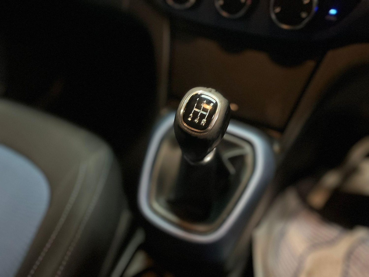 Used Hyundai i10 2014 for sale - 76136170: Photo 37