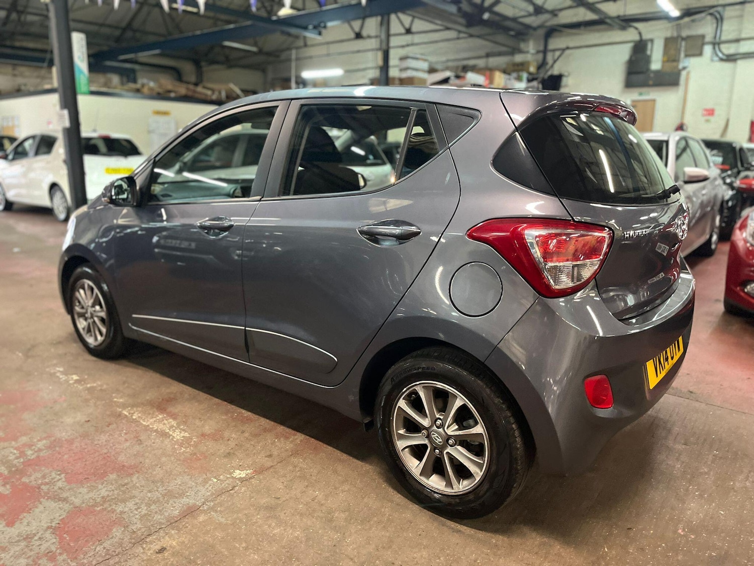 Used Hyundai i10 2014 for sale - 76136170: Photo 4