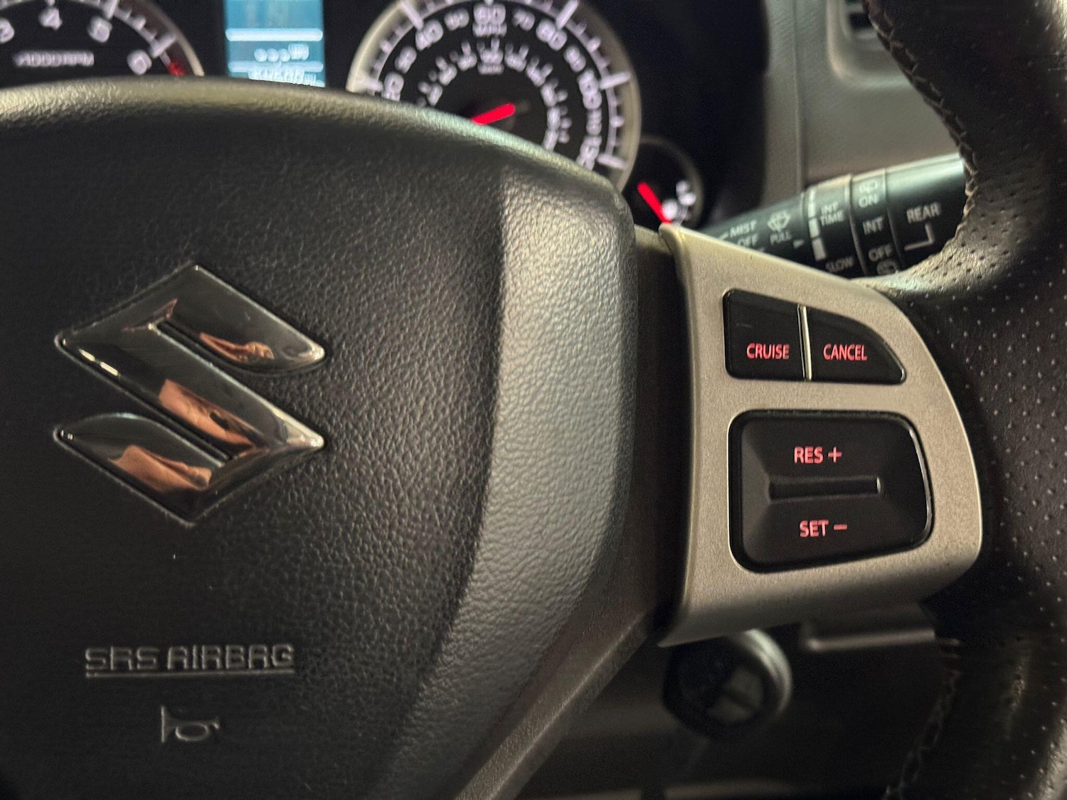 Used Suzuki Swift 2016 for sale - 77738322: Photo 16