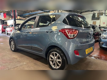 Used Hyundai i10 2015 for sale - 78752382: Photo