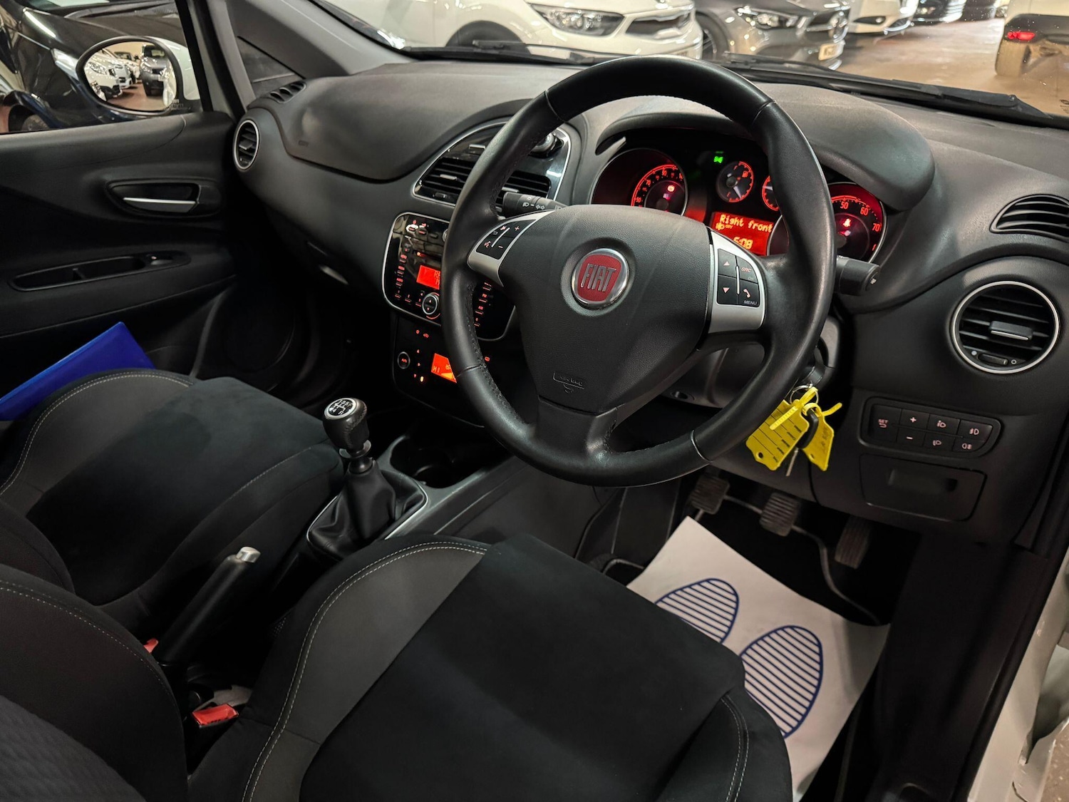 Used Fiat Punto 2016 for sale - 77970476: Photo 10