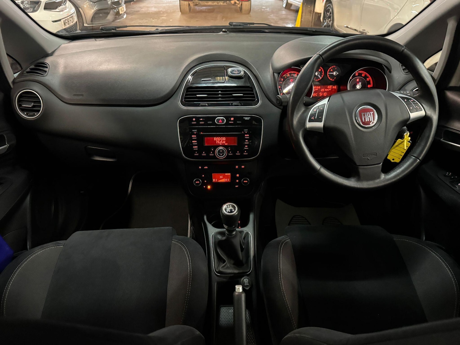 Used Fiat Punto 2016 for sale - 77970476: Photo 15