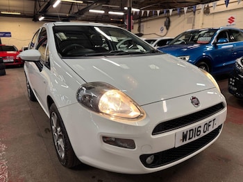 Used Fiat Punto 2016 for sale - 77970476: Photo