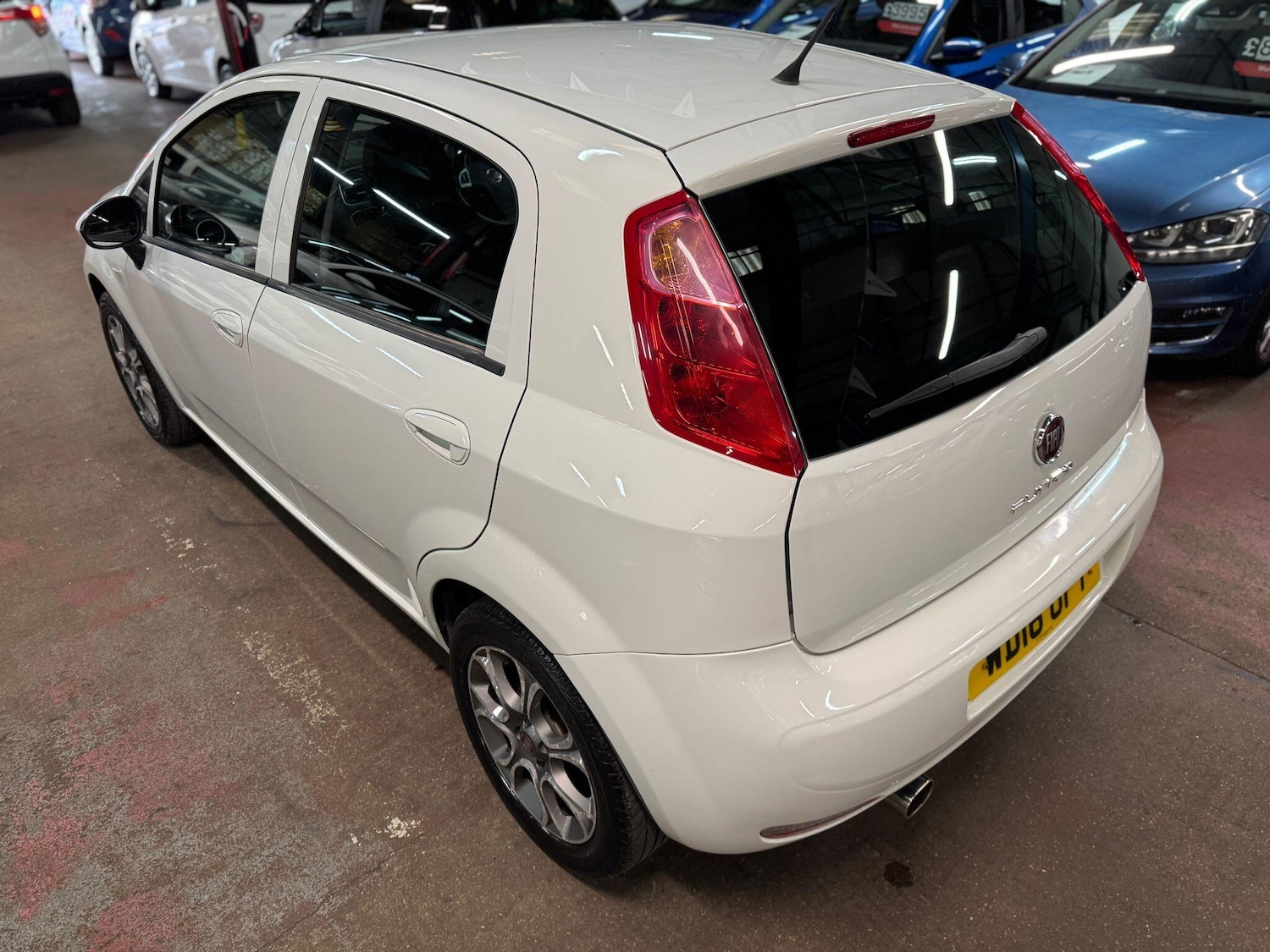 Used Fiat Punto 2016 for sale - 77970476: Photo 6