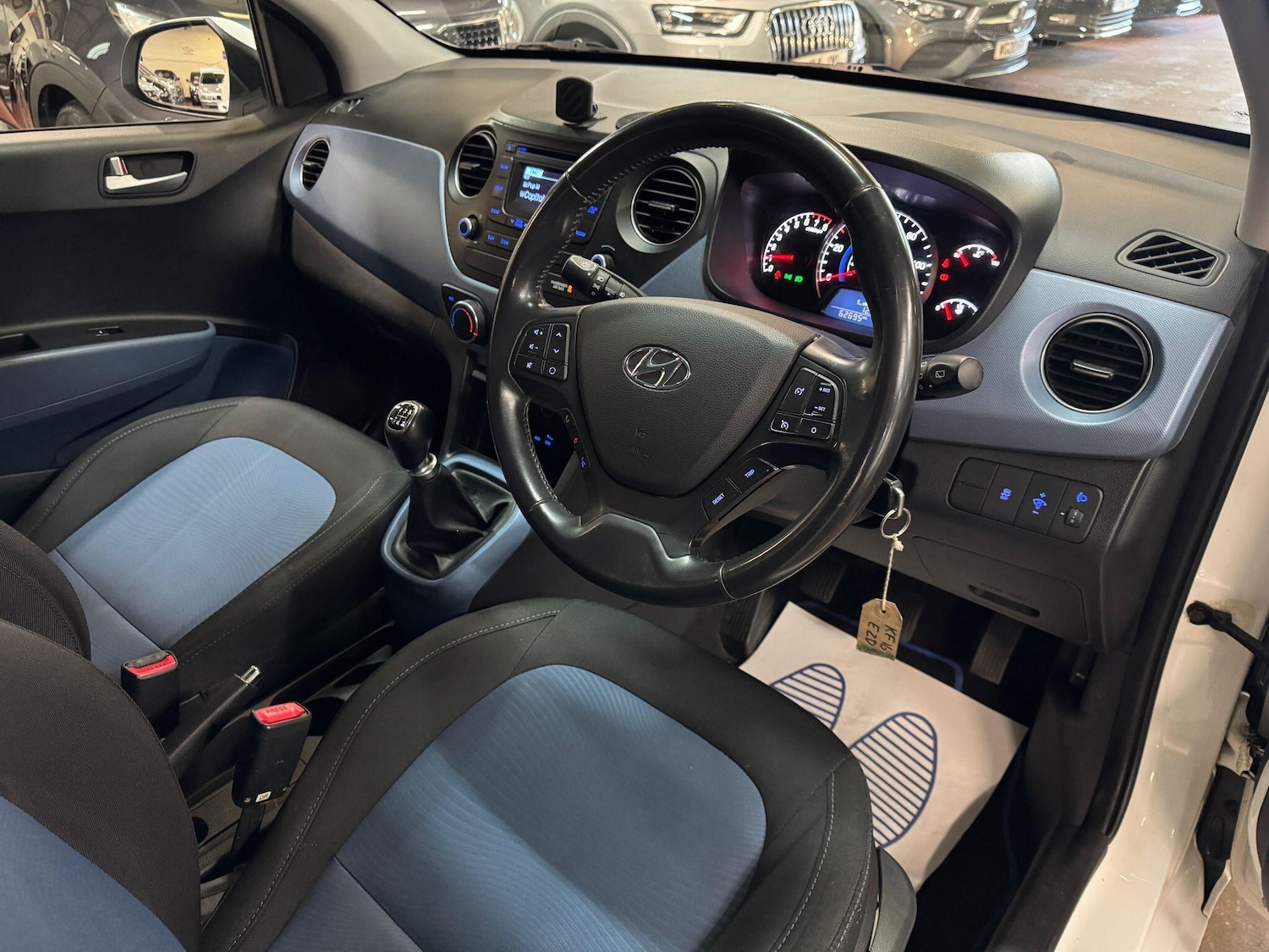 Used Hyundai i10 2016 for sale - 76592039: Photo 11