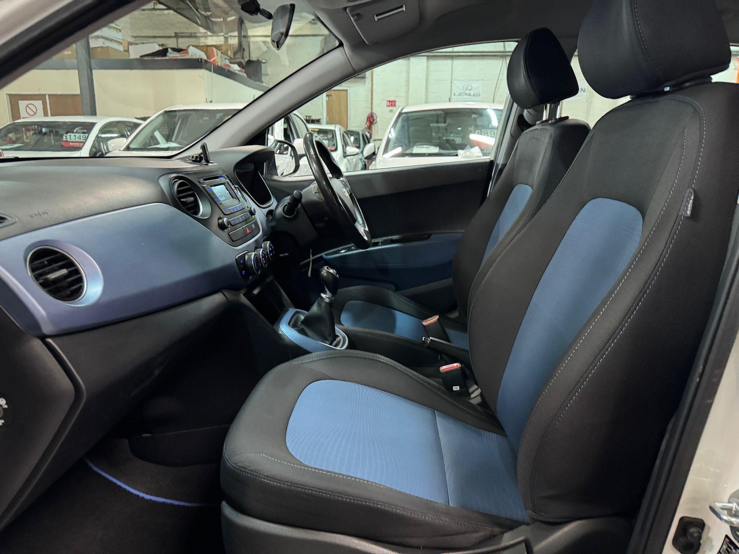 Used Hyundai i10 2016 for sale - 76592039: Photo 12