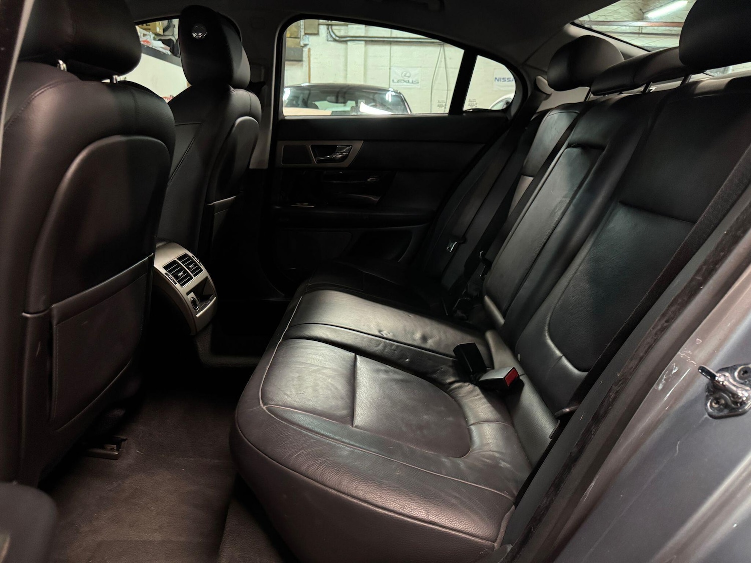 Used Jaguar XF 2010 for sale - 76657139: Photo 21