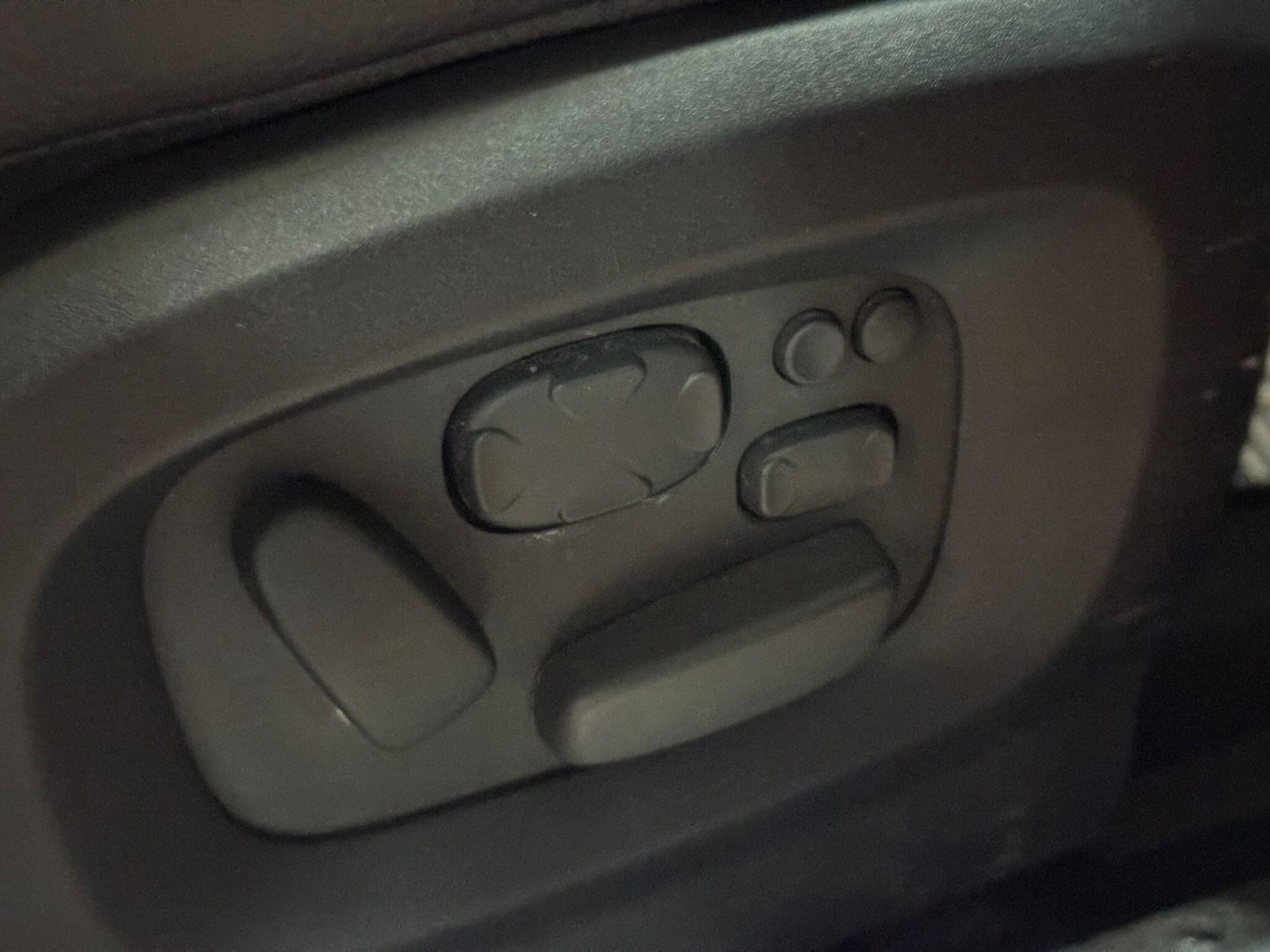 Used Jaguar XF 2010 for sale - 76657139: Photo 34