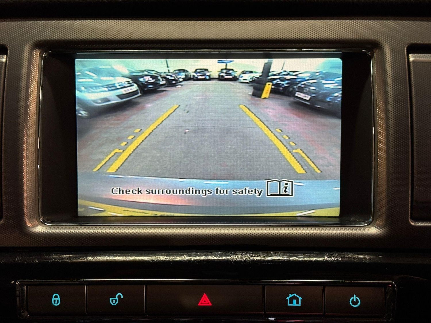 Used Jaguar XF 2010 for sale - 76657139: Photo 37