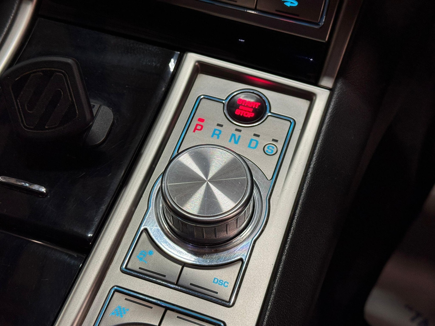 Used Jaguar XF 2010 for sale - 76657139: Photo 40