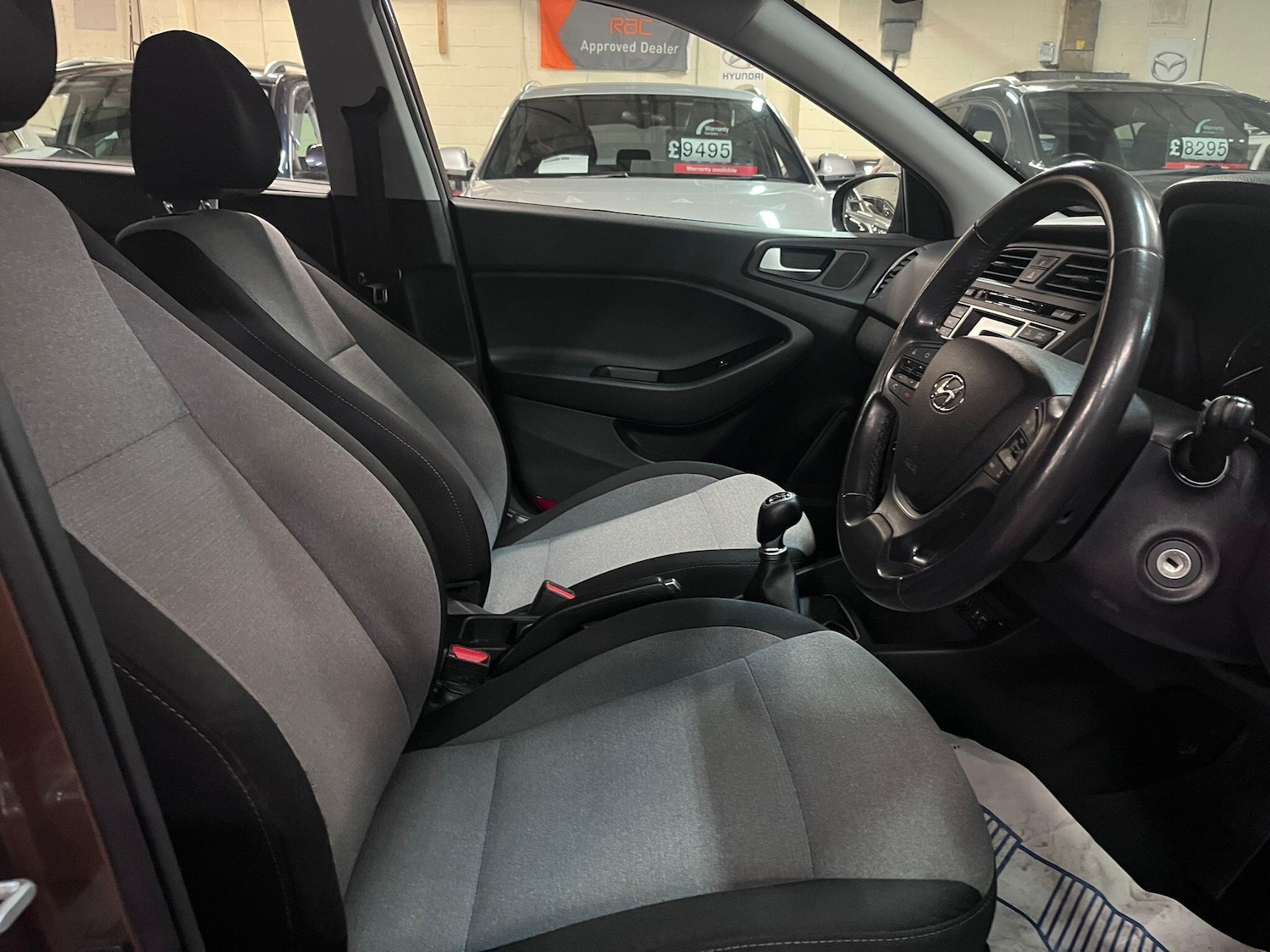 Used Hyundai i20 2016 for sale - 76667044: Photo 13