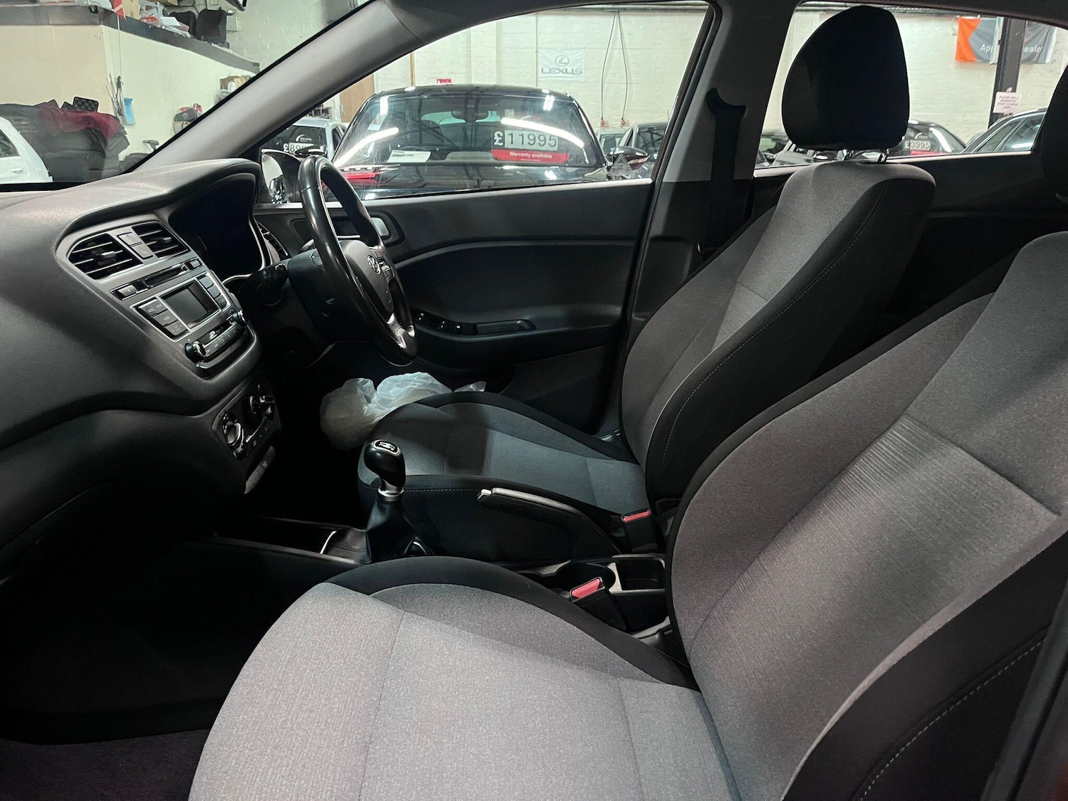 Used Hyundai i20 2016 for sale - 76667044: Photo 16