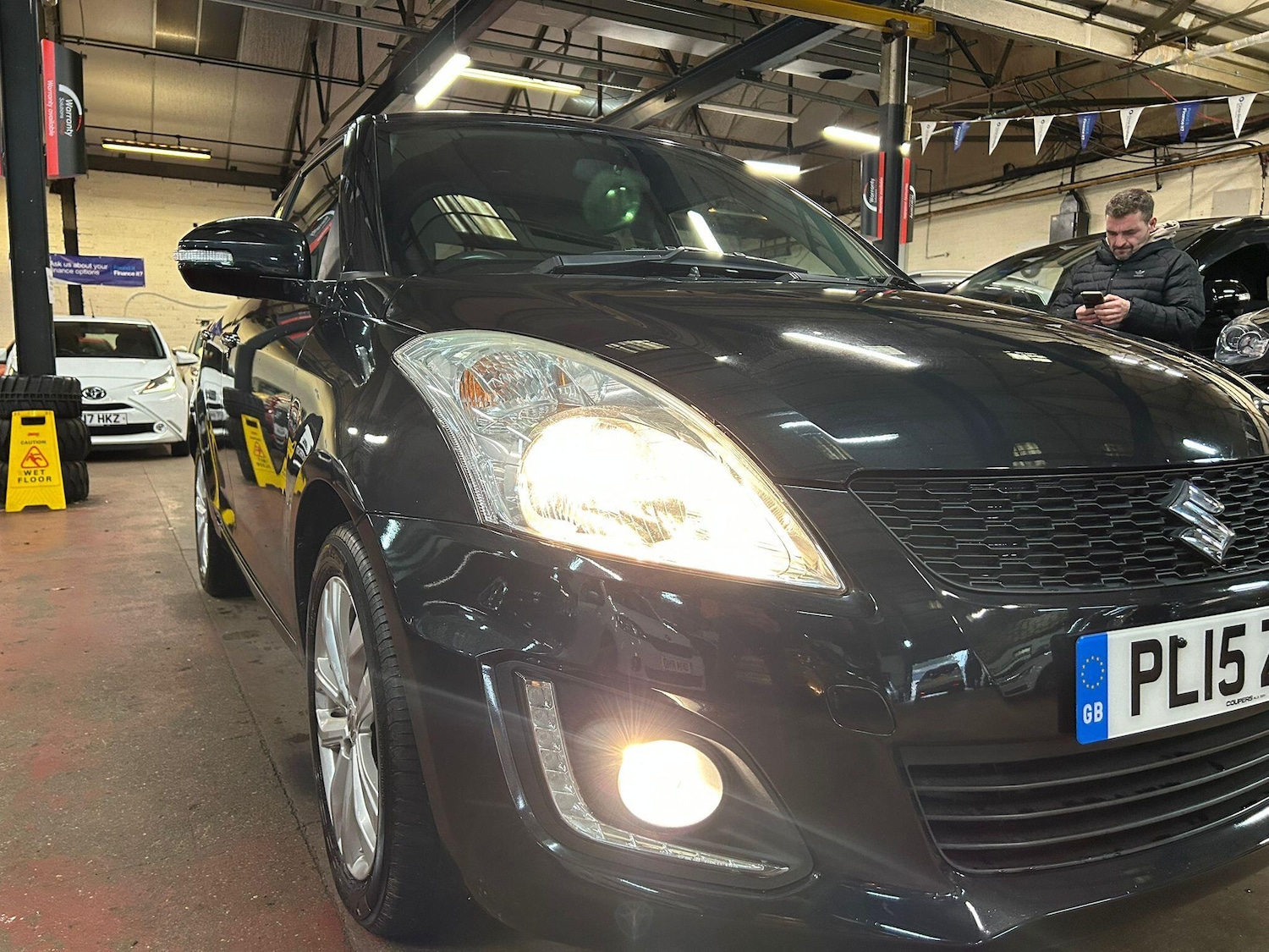 Used Suzuki Swift 2015 for sale - 77057446: Photo 7