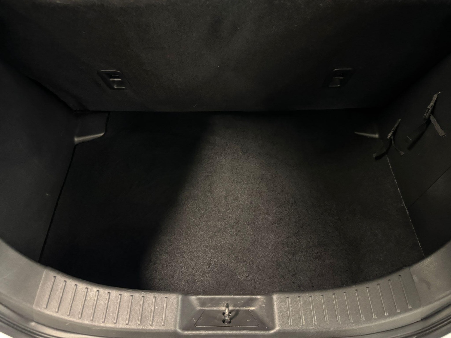 Used Mazda Mazda2 2017 for sale - 76189795: Photo 10