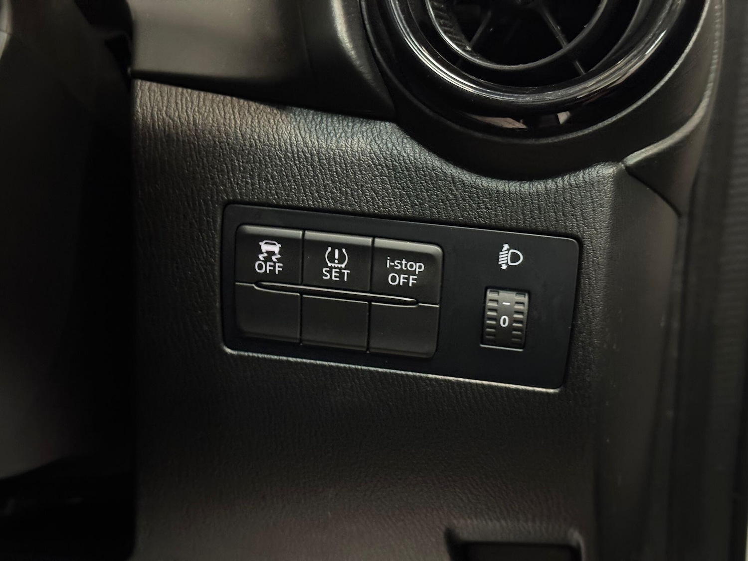 Used Mazda Mazda2 2017 for sale - 76189795: Photo 26