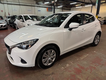 Used Mazda Mazda2 2017 for sale - 76189795: Photo 3