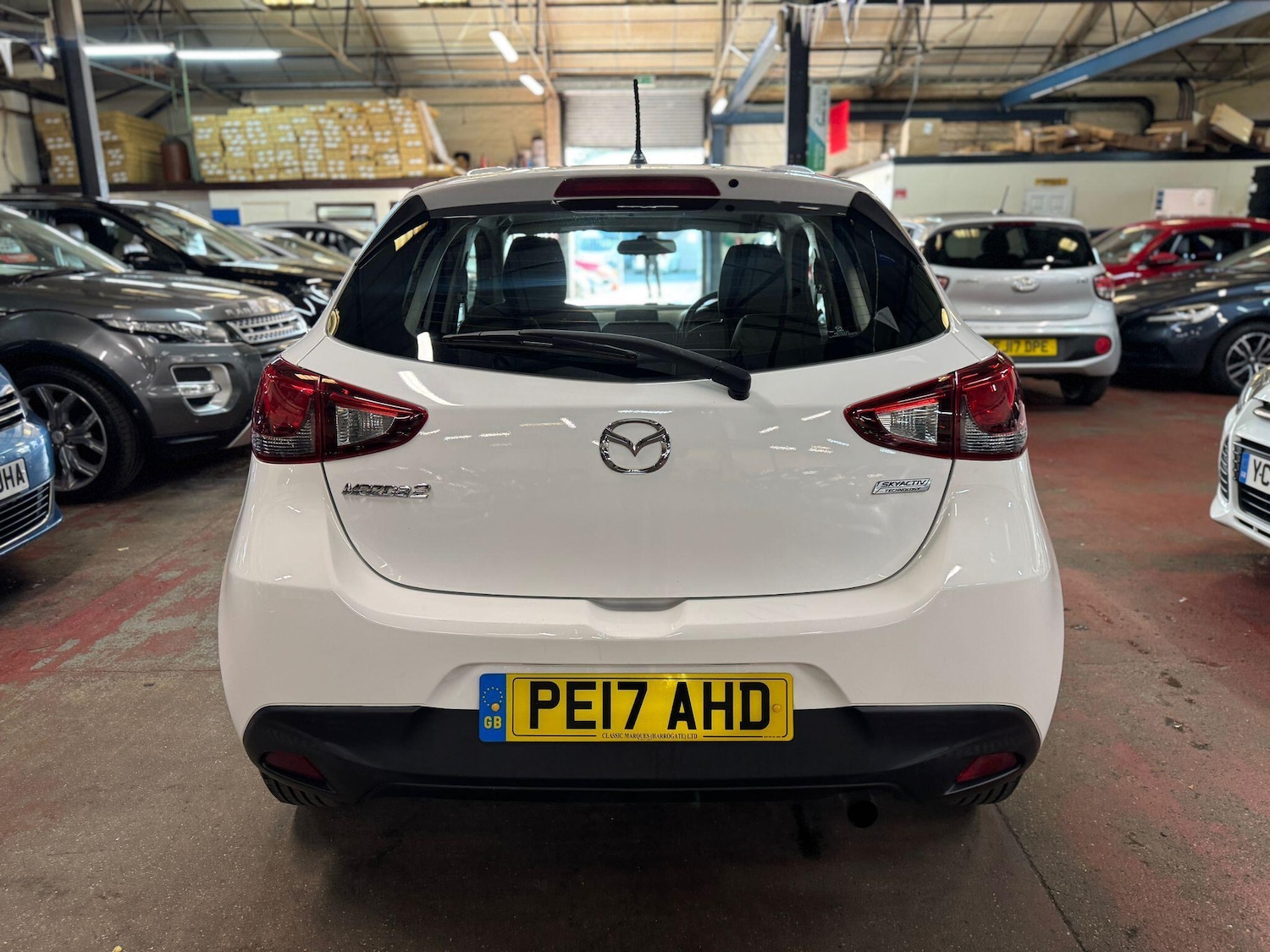 Used Mazda Mazda2 2017 for sale - 76189795: Photo 5