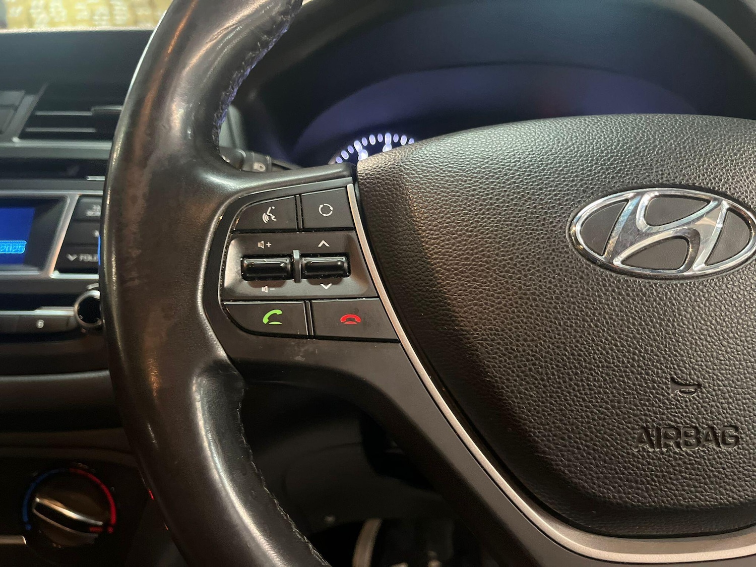 Used Hyundai i20 2018 for sale - 76597425: Photo 27