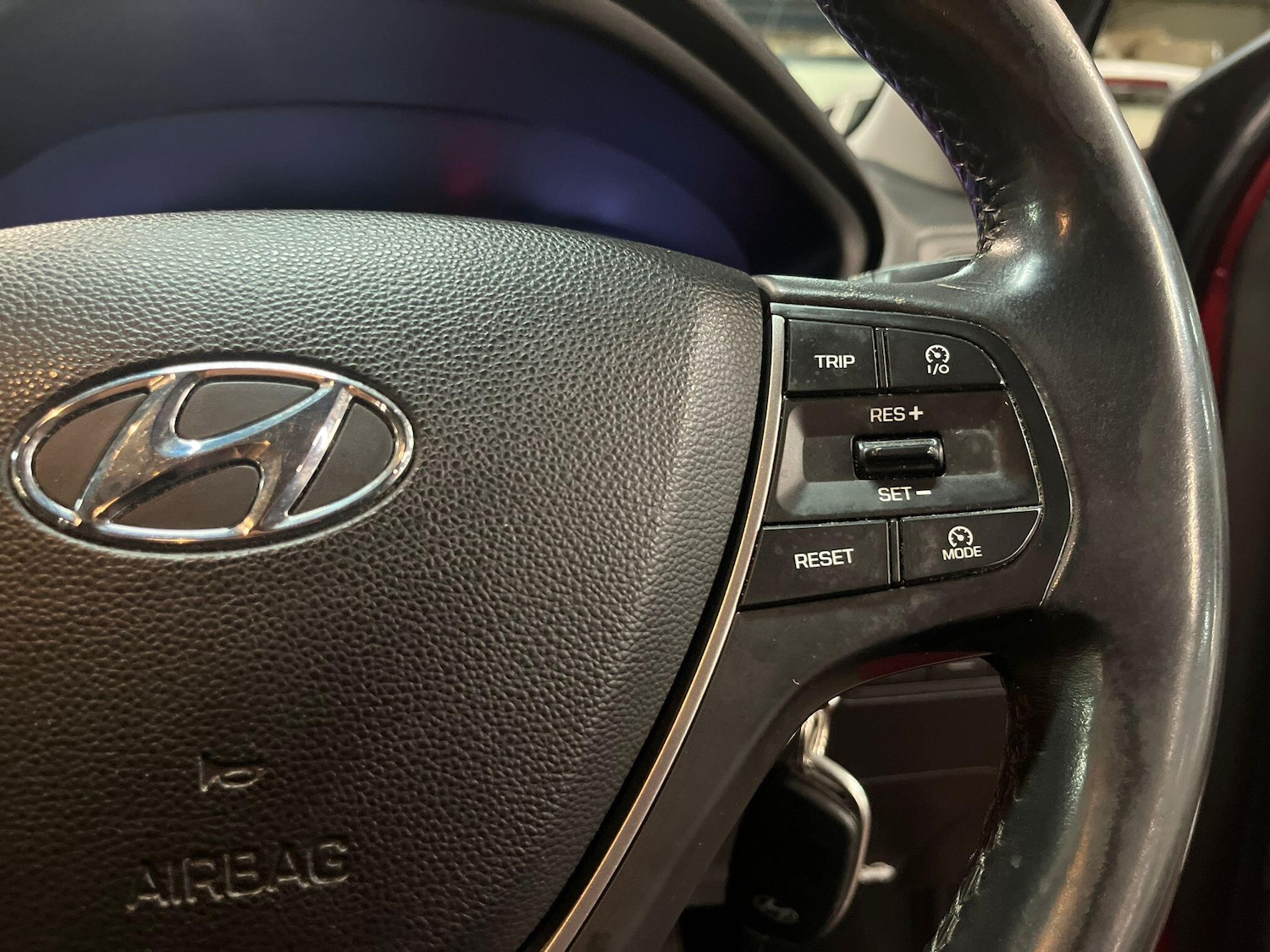 Used Hyundai i20 2018 for sale - 76597425: Photo 28