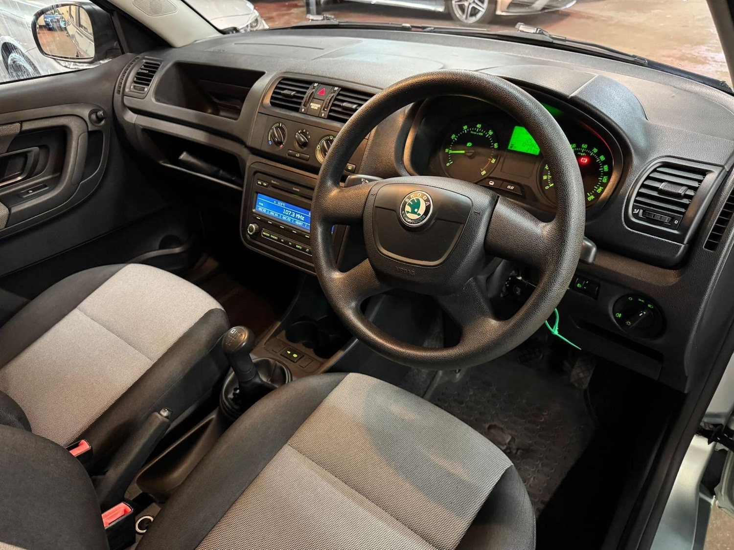 Used Skoda Fabia 2010 for sale - 77883072: Photo 12