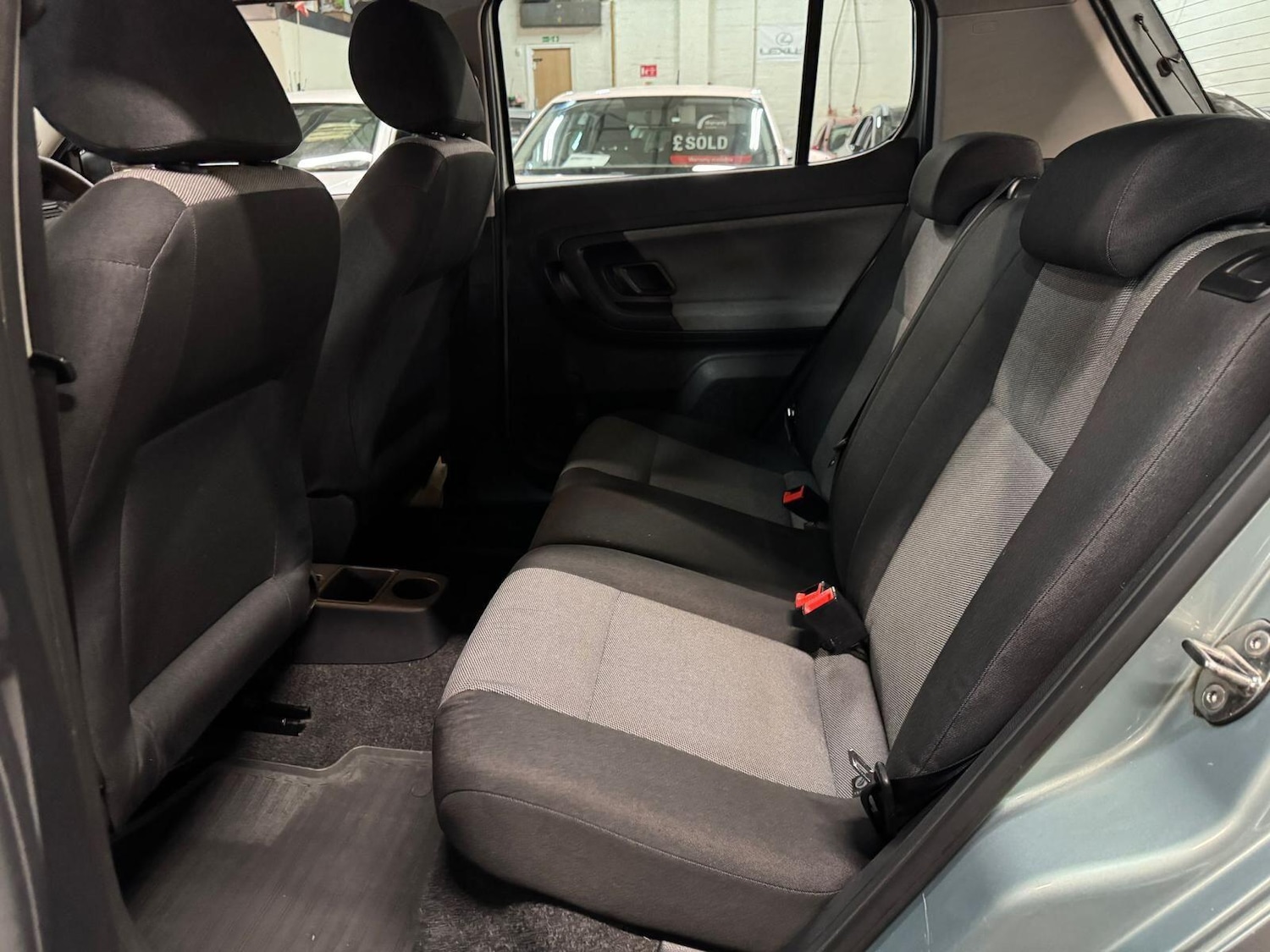 Used Skoda Fabia 2010 for sale - 77883072: Photo 17