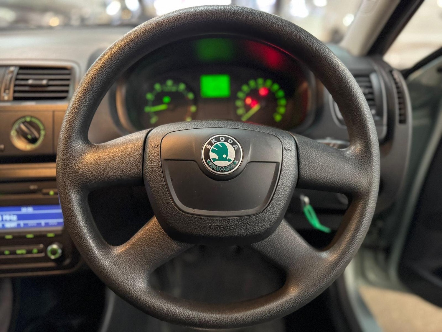 Used Skoda Fabia 2010 for sale - 77883072: Photo 28