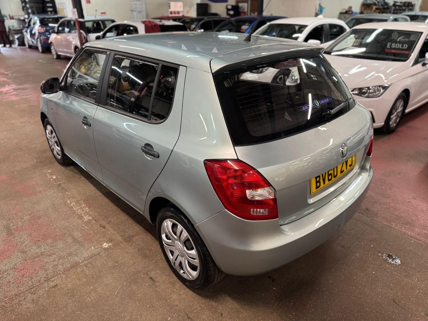 Used Skoda Fabia 2010 for sale - 77883072: Photo 6