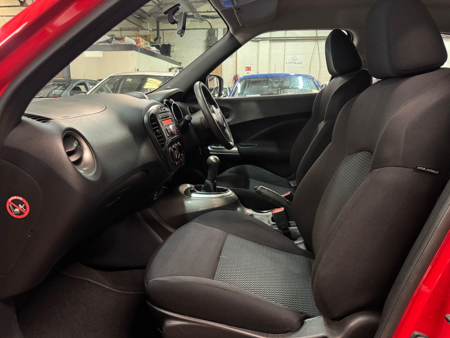 Used Nissan Juke 2015 for sale - 76398650: Photo 14